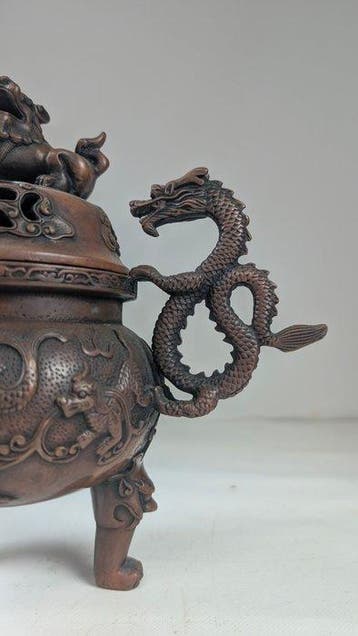 Wierookbrander - brons / koper - versierd met o.a Foo Dog, Antiek en Kunst