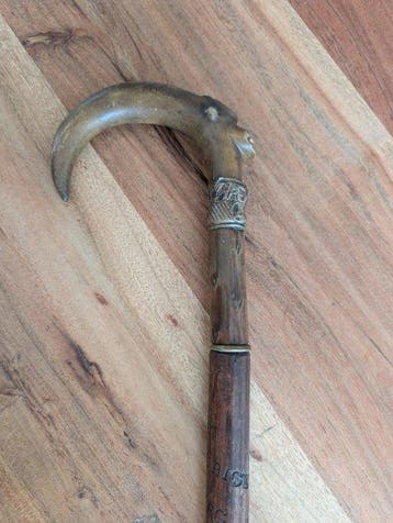 Canne de marche - Bois - 1868 avec inscription