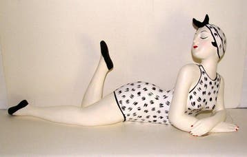 Beeld, Design sitzende Badende, Badenixe, Statue, Eine Dame