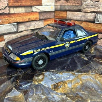 GMP 1:18 - Voiture miniature - GMP 1988 Ford Mustang SSP