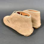Prada Suede Perforated Desert Shoes - Chaussures à lacets -