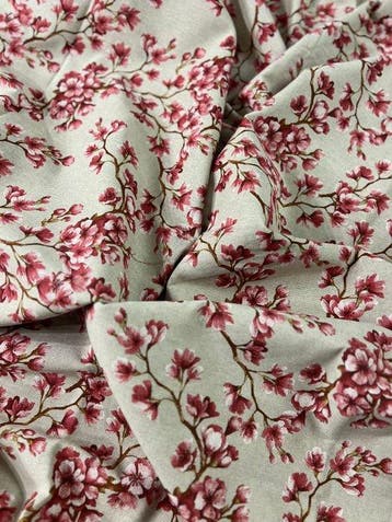 Prachtige meubelstof met kersenbloesems. - Textiel - 280 cm