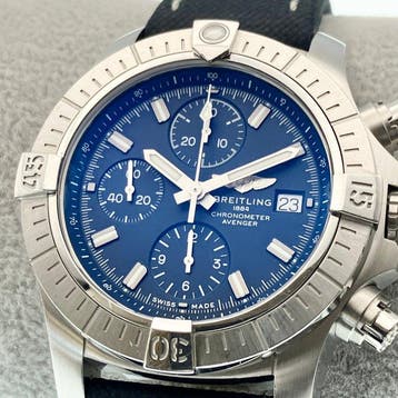Breitling - Avenger Chronograph 43 - Zonder minimumprijs -, Handtassen en Accessoires, Horloges | Heren, Nieuw