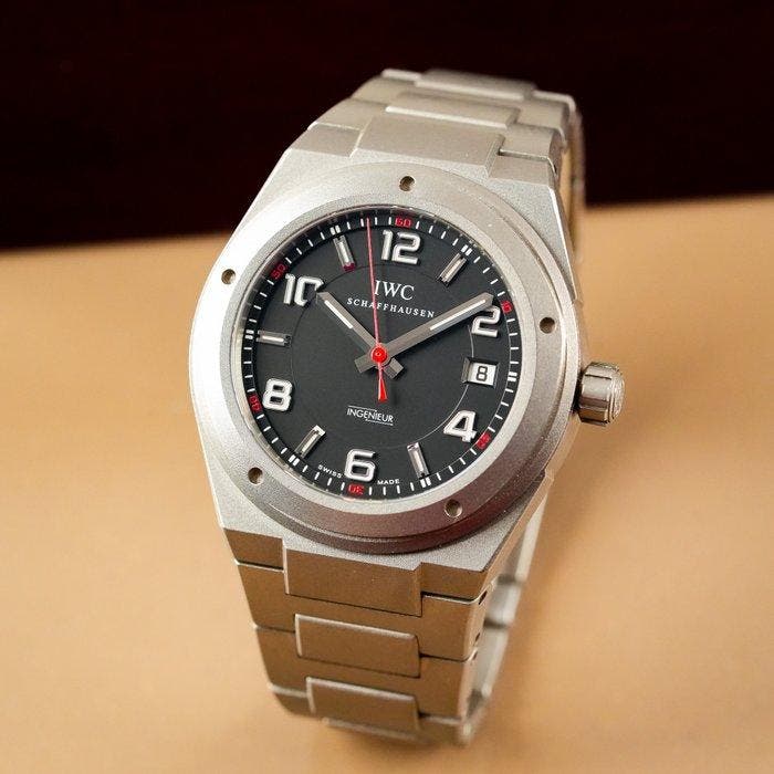 IWC - Ingenieur AMG Titanium Date - IW322702 (sg.510) -, Bijoux, Sacs & Beauté, Montres | Anciennes | Antiquités