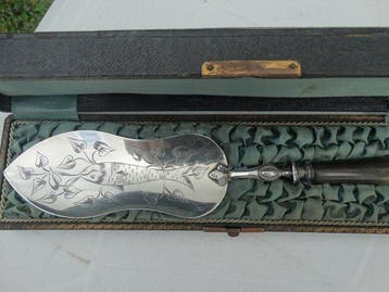 Service à poisson - metal argente et corne, Antiquités & Art, Antiquités | Argent & Or