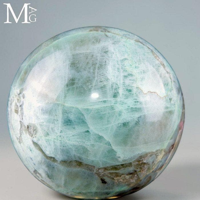 Een zeldzame combinatie van amazoniet en rookkwartsbol –, Verzamelen, Mineralen en Fossielen