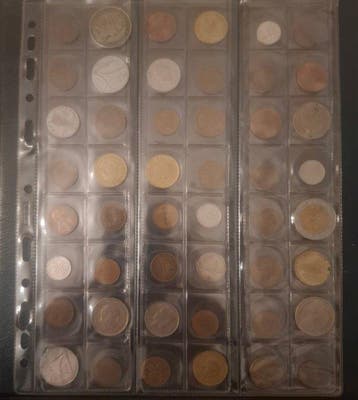 Monde. 1 Silver and 150 circulated condition (Sans prix de, Timbres & Monnaies