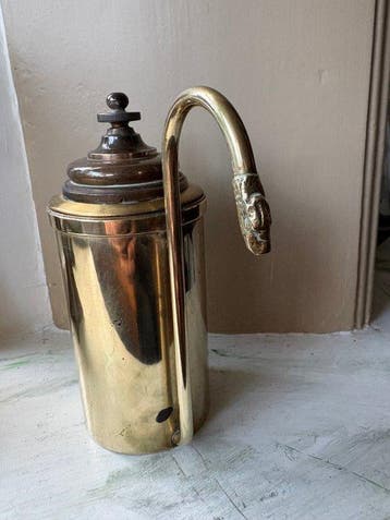 Franse makelij - Alexandre Lebrun - Cafetière - Laiton,, Antiek en Kunst