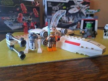 Lego Set - Star Wars - 75235 X-Wing Starfighter Trench Run