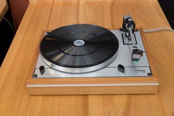 Thorens - TD 166 Table tournante