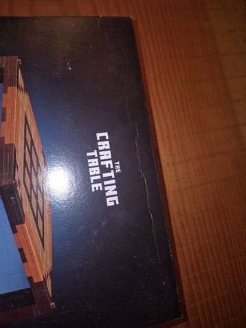 Lego Set - 21265 - Minecraft - The Crafting Table