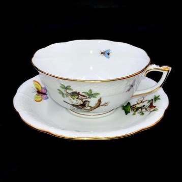 Herend - Exquisite Tea Cup and Saucer (2 pcs) - Largest Size