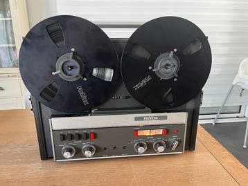 Revox - A 77 MKIII Reel-to-reel deck 26 cm
