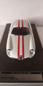 Tecnomodel 1:18 - Voiture de course miniature - Alfa Romeo