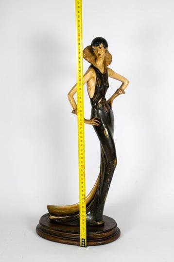 Figure - Bois - résine