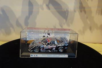 KIT 43 1:43 - Modelauto - Chevrolet Corvette C5-R Daytona