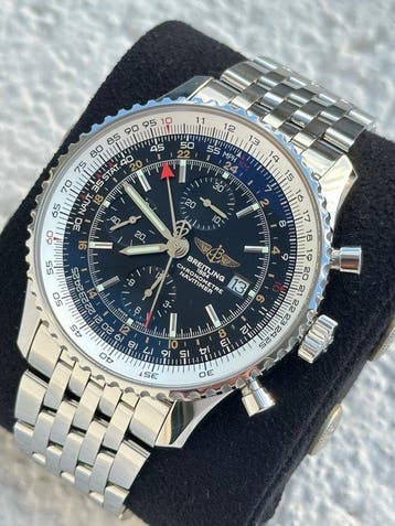 Breitling - Navitimer World Chronograph GMT 46 -, Nieuw
