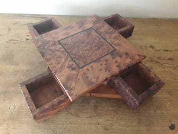 Sieradendoos - Wortelnotenhout - Midcentury juwelendoos, Antiek en Kunst