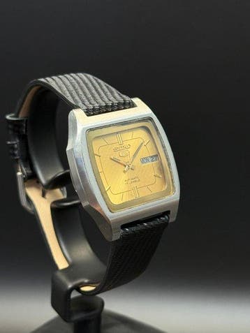 Seiko - Seiko 5 Automatic Day-Date - Zonder minimumprijs -