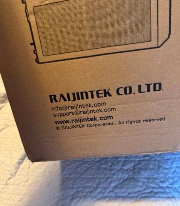 Rajintek Case computer - Computer (1) - In originele, Games en Spelcomputers, Spelcomputers | Overige Accessoires