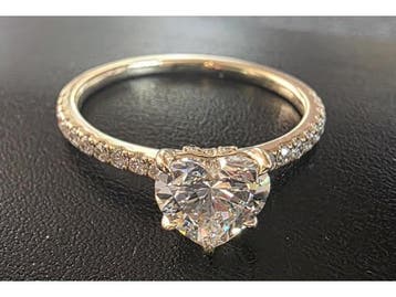 Veiling - Gouden ring met 1 crt Heart diamant ( IGI ), Nieuw