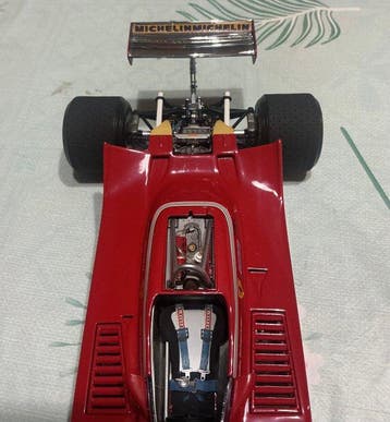 Exoto 1:18 - Voiture miniature - Exoto ferrari 1:18 312 t4
