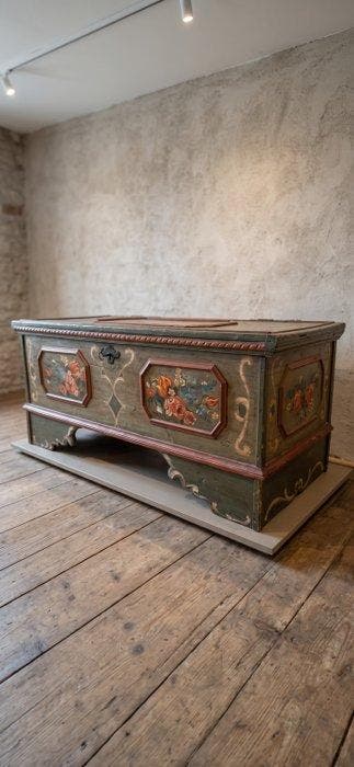 Kist - Hout, IJzer - Franse houten kist en sleutel