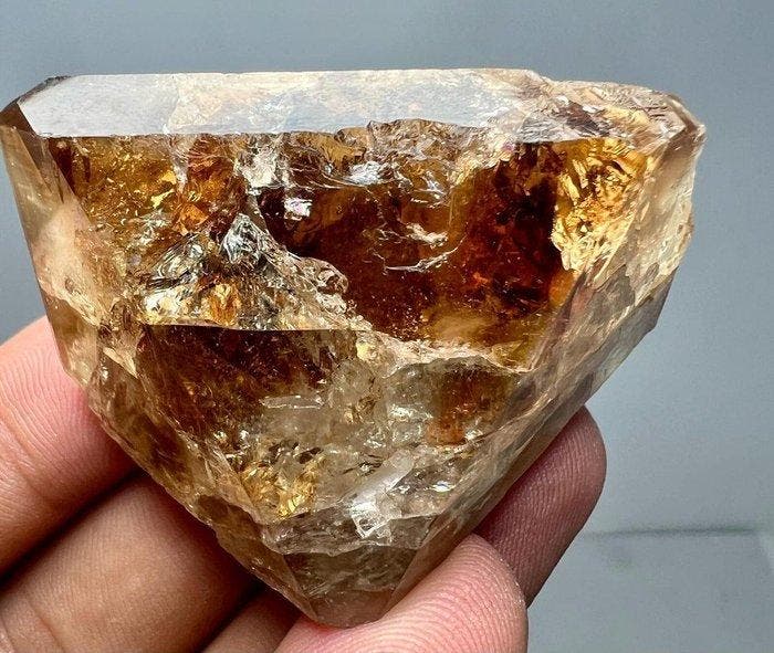 Topaas Kristal - Hoogte: 50 mm - Breedte: 37 mm- 73.8 g -, Collections, Minéraux & Fossiles