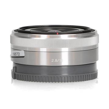 Sony E 16mm f/2.8 - Groothoeklens - 1 jaar garantie, Ophalen of Verzenden