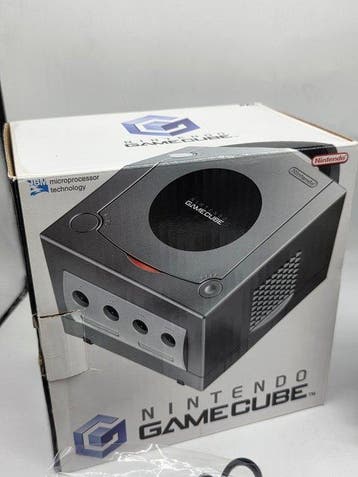 Nintendo - Gamecube - GC - PAL Version -Platinum Silver