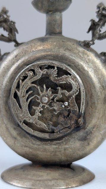 Bouteille de tabac à priser - métal blanc / argent tibétain