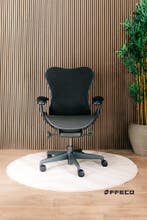 Refurbished Herman Miller Mirra 2 - 50% Goedkoper Dan Nieuw, Verzenden, Zwart, Zo goed als nieuw, Bureaustoel