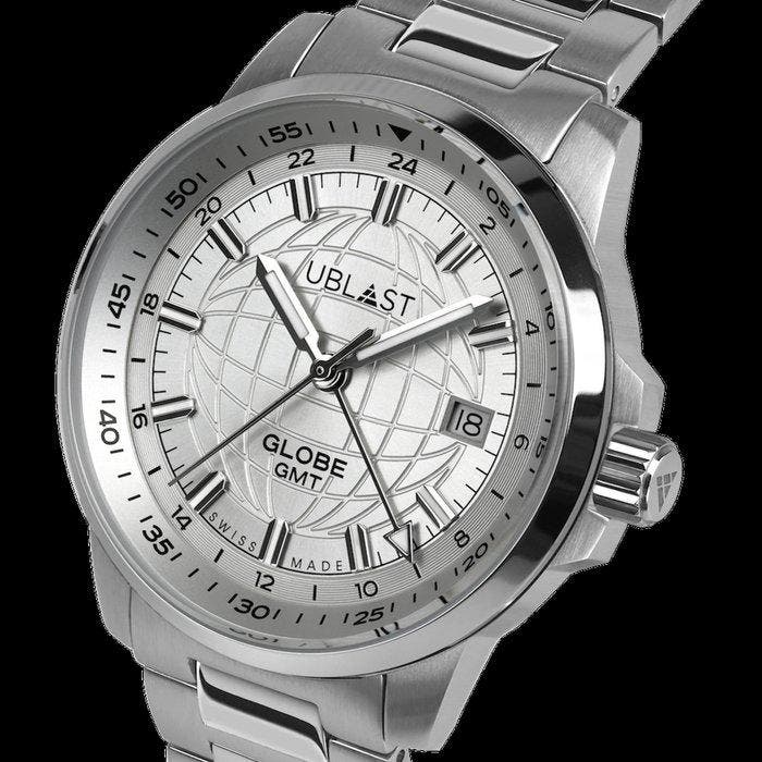 Ublast - Globe GMT - Swiss Made - REF.UBGLO40SV - Ltd, Handtassen en Accessoires, Horloges | Heren
