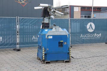 Veiling: Lichtmast Hydro Power Cube Diesel 8.5m 1.6kW 2012, Ophalen, Nieuw