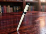 S.T. Dupont - Olympio - Stylo à plume, Nieuw