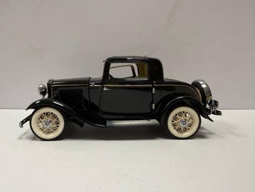 Franklin Mint 1:24 - Modelauto - Ford Deuce Coupé (1932)