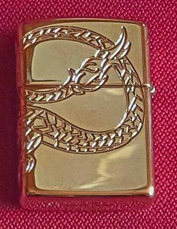 Zippo - Aansteker - Verguld, Nieuw