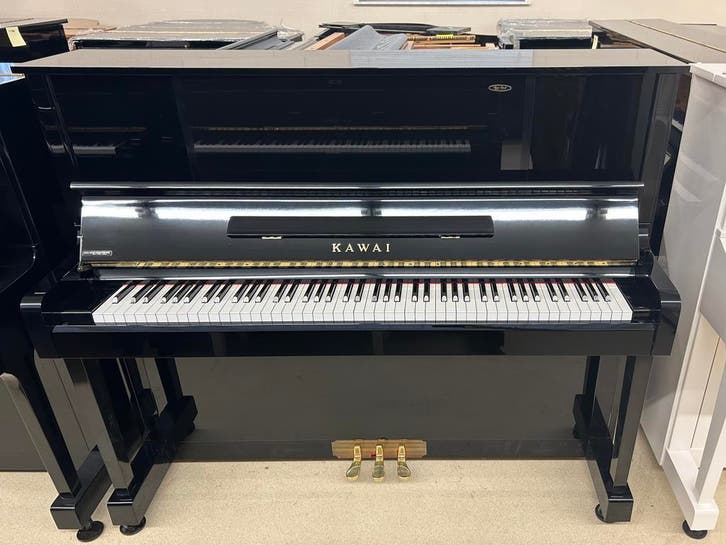 Piano Kawaï à partir de 1.890 € Gar. 10 ans Pianos Michiels, Musique & Instruments, Pianos, Noir, Piano, Comme neuf, Brillant