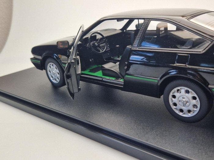 Mitica 1:18 - Modelauto - Alfa Romeo Sprint 1.5 Quadrifoglio, Hobby en Vrije tijd, Modelauto's | 1:5 tot 1:12