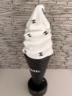 L.M ARTS - Ice Cream Chanel XXL