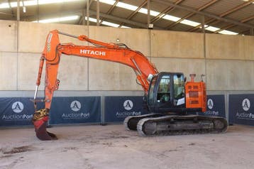 Veiling: Rupsgraafmachine Hitachi ZAXIS 225USLC-5B Diesel 12, Ophalen
