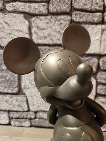 Mickey Mouse Black - 1 Statue - Disney