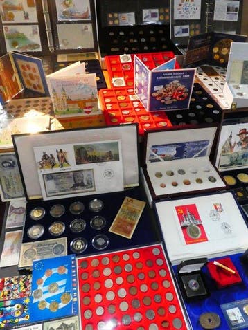 Europa. Collection of coins/banknote/medals/euro inkl. pp
