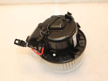 Kachel Ventilatiemotor Volkswagen Polo O148274