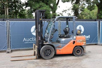 Veiling: Heftruck Toyota 8FGJF35 LPG 2761kg 4.7m 2008, Ophalen