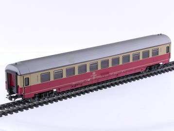 Schaal H0 Märklin 4224 personenrijtuig1e kl. van de DB #766, Wisselstroom, Gebruikt, Overige typen, Ophalen of Verzenden