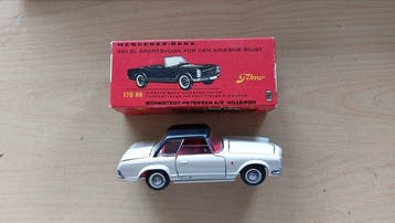 Tekno 1:43 - Modelauto - Mercedes-Benz 230 SL, Nieuw