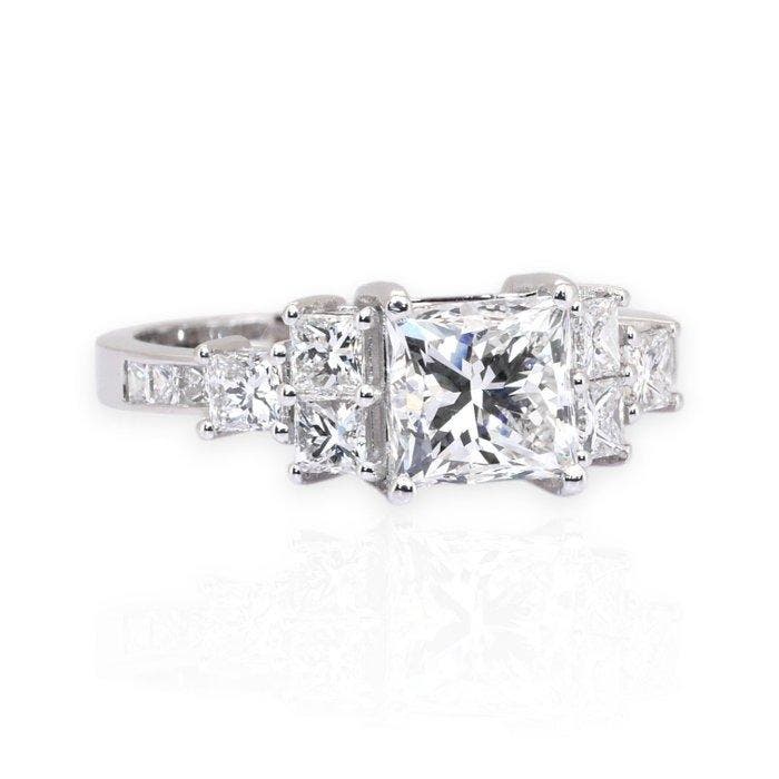 Ring - 18 karaat Witgoud - 2.56ct. tw. Diamant (Natuurlijk), Bijoux, Sacs & Beauté, Bagues