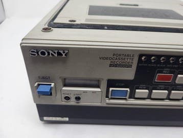 Sony VO-6800PS Portable U-matic SP Videocassette Recorder -