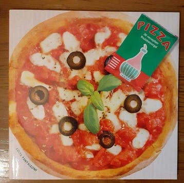 Pizza boek + pizza mes - bekend, Boeken, Verzenden, Nieuw